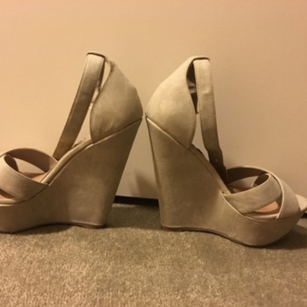 Steve Madden Platforms - Picture 4 of 4